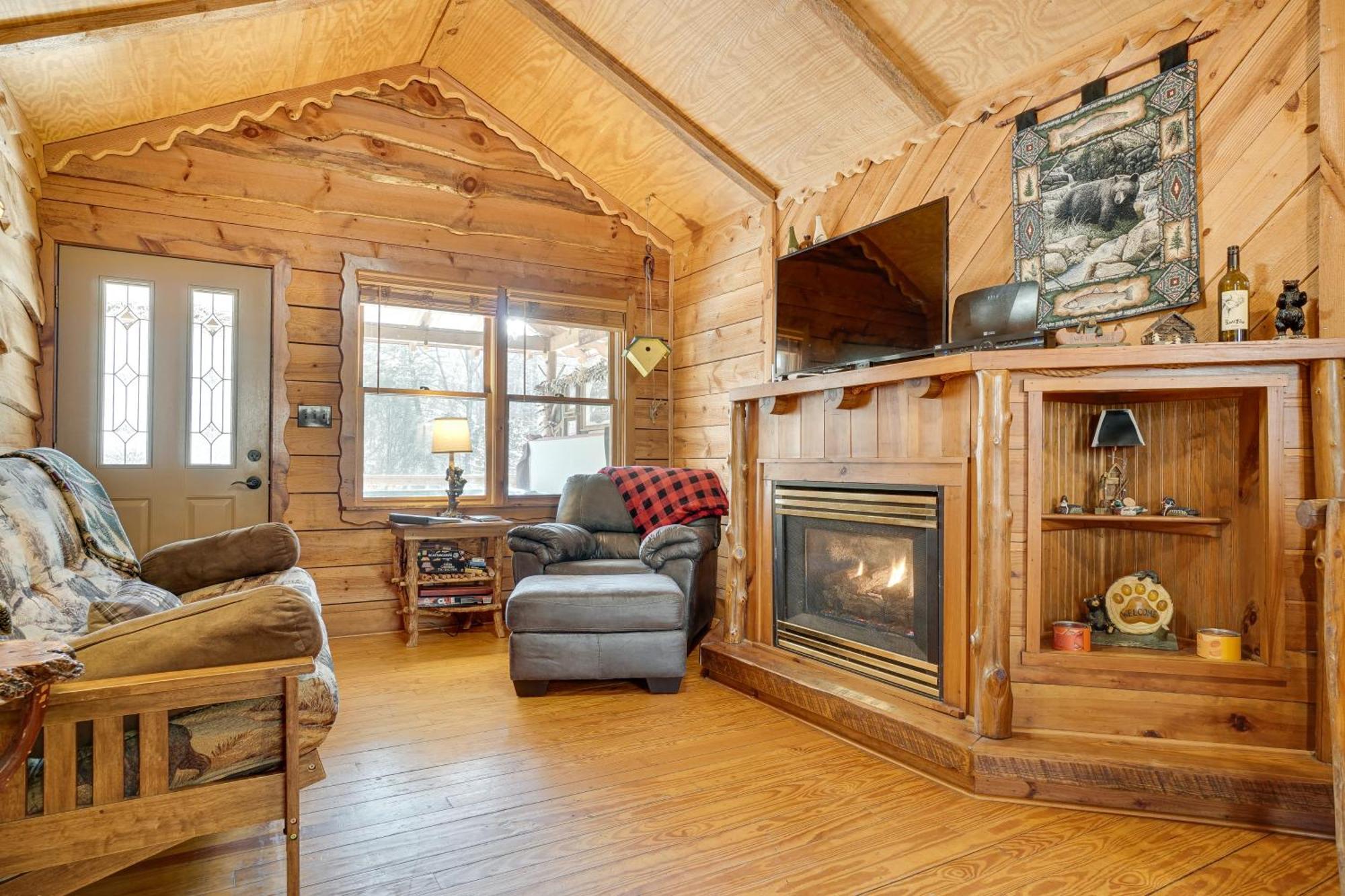 Villa Secluded Family Retreat In Dahlonega With Hot Tub! Esterno foto